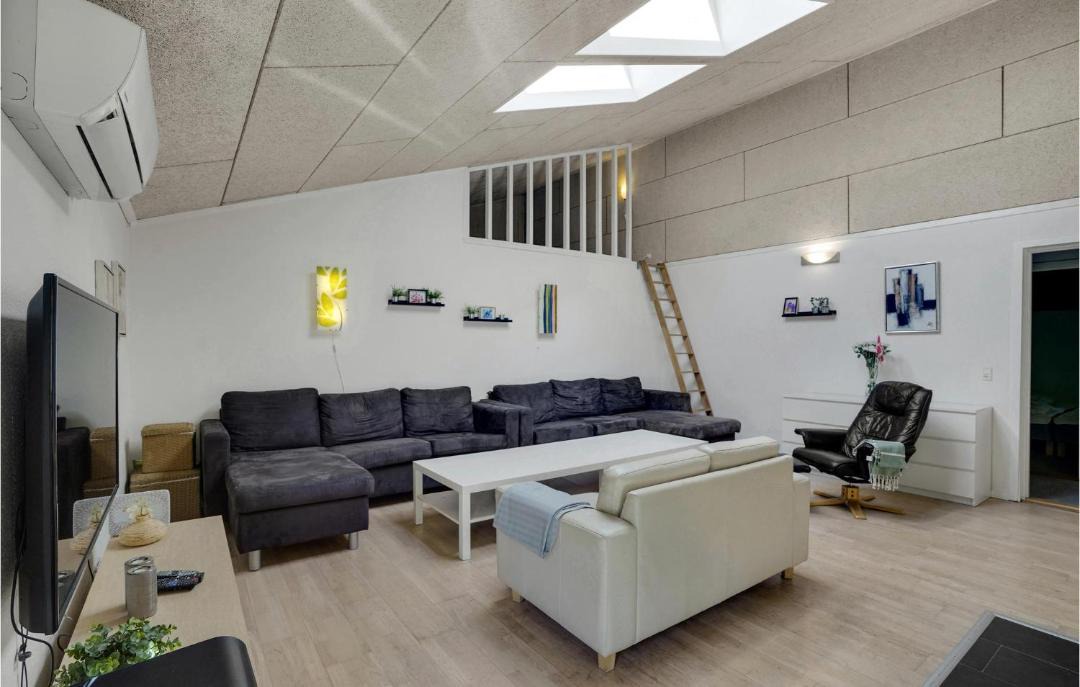 Photo of Livingroom in Øster Melholt