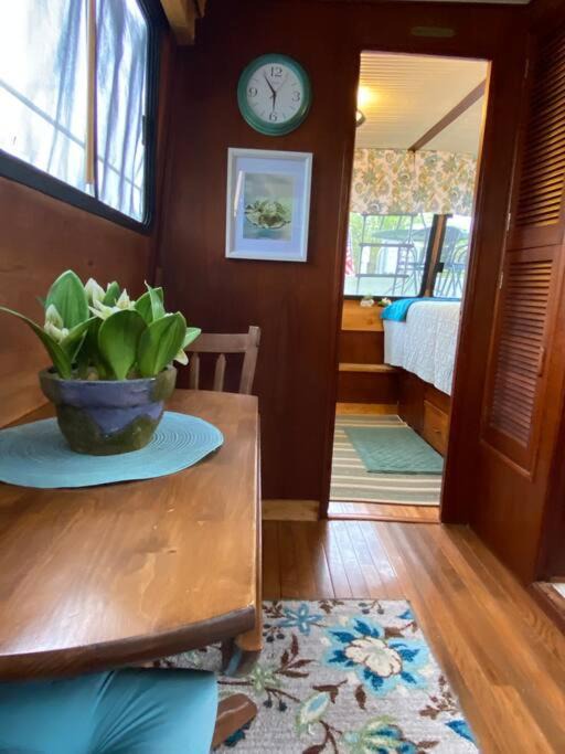 Photo of Livingroom in Sabula