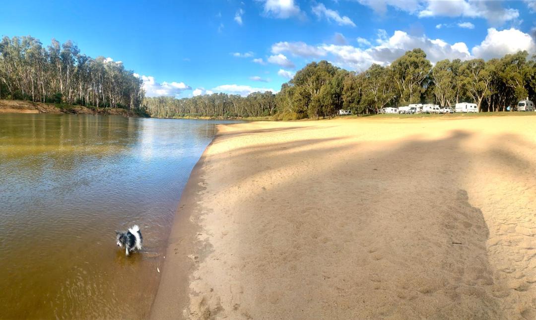 Photo of Outdoor in Koonoomoo