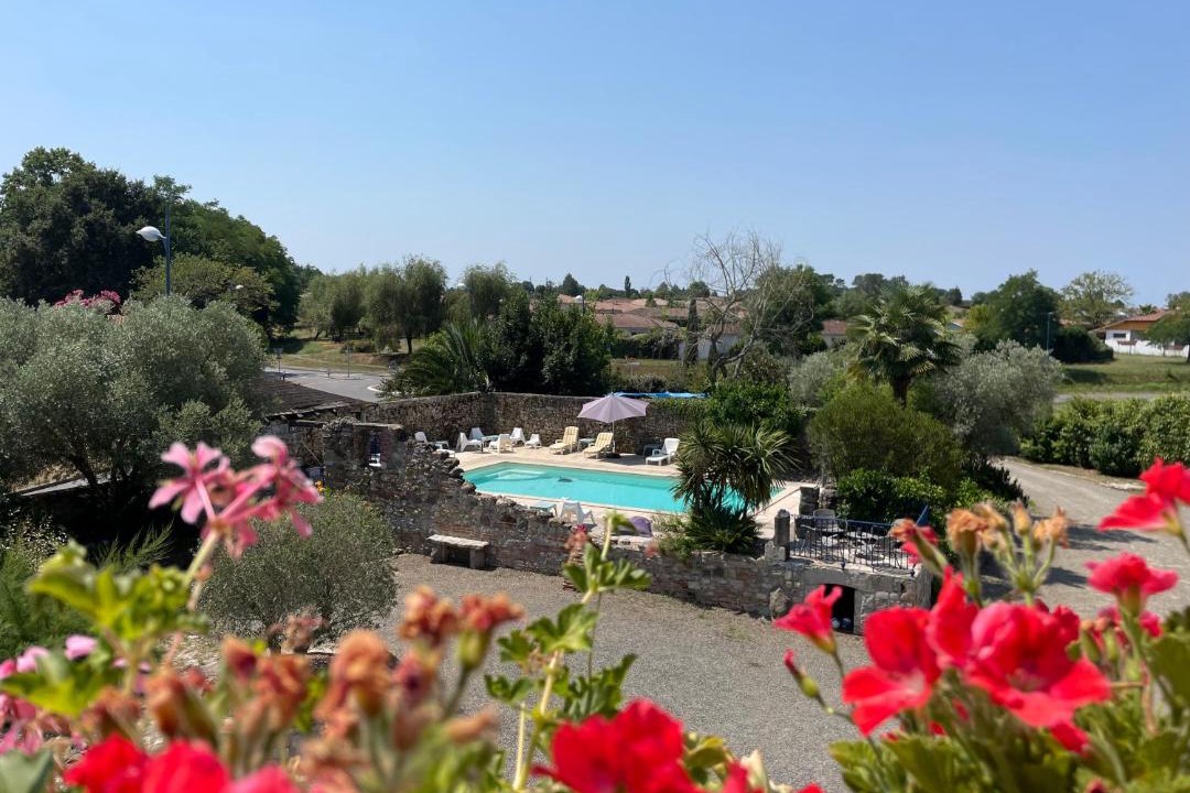 Photo of Outdoor in Narrosse