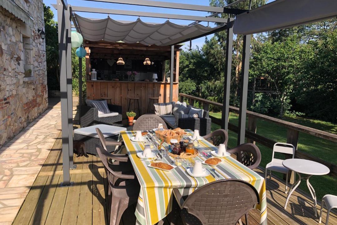 Photo of Patio Balcony in Narrosse