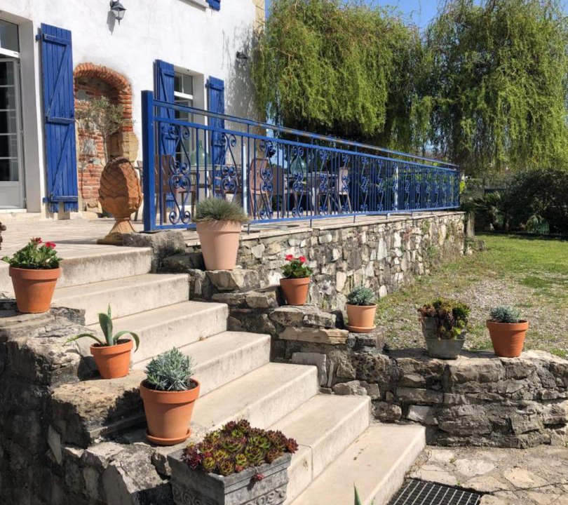 Photo of Others in Narrosse