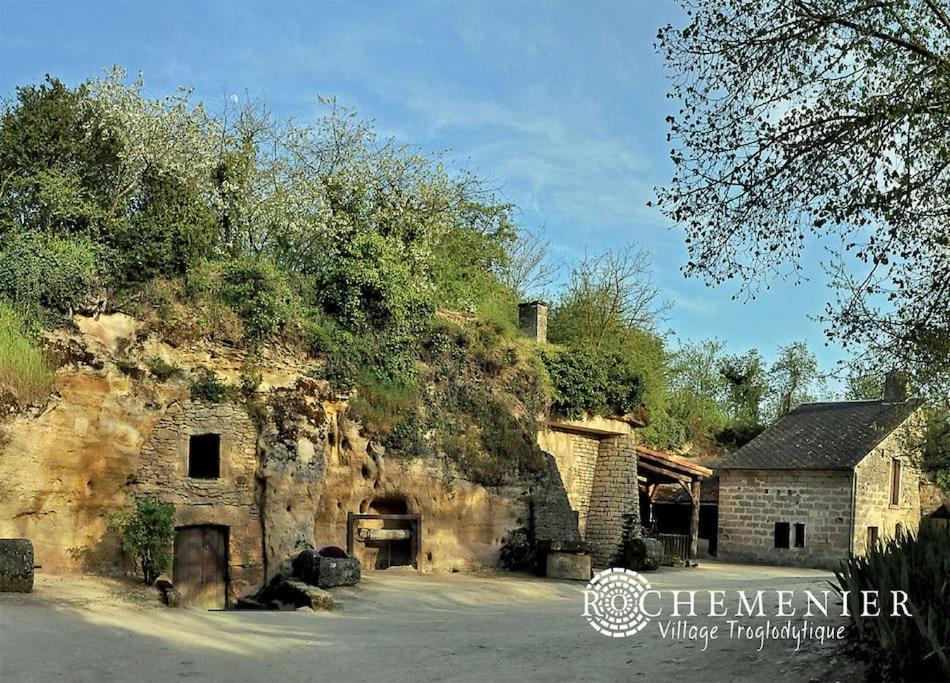 Photo of Others in Louresse-Rochemenier