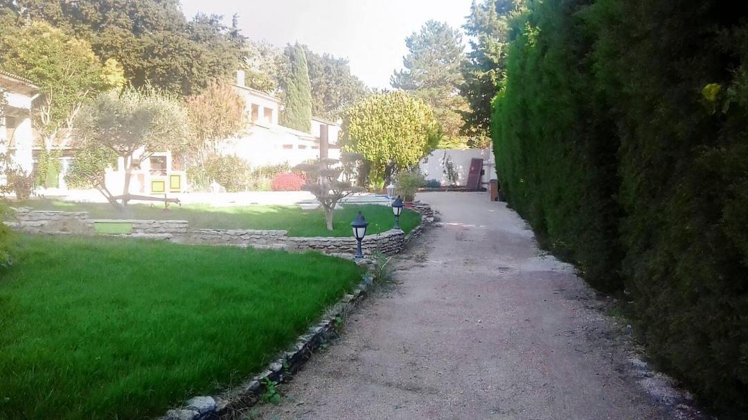 Photo of Others in Vedene