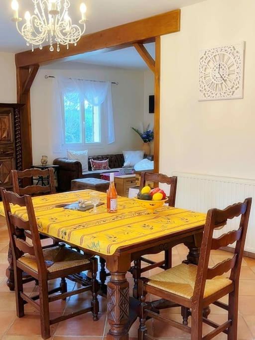 Photo of Livingroom in Gensac