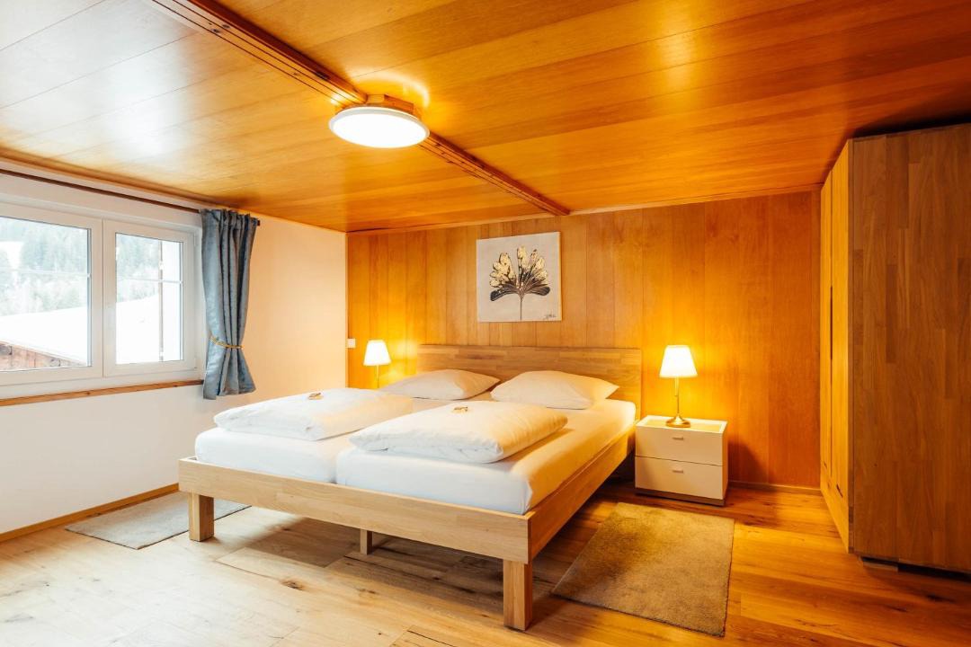 Photo of Bedroom in Tujetsch