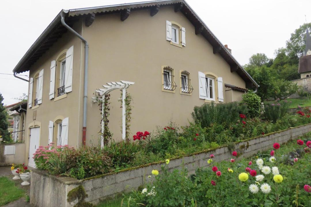 Photo of Buildings in Saint-Remy-la-Calonne