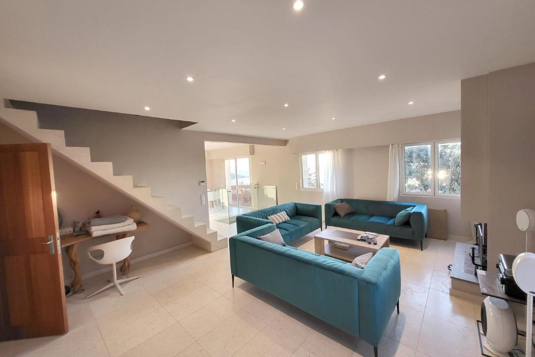 Photo of Livingroom in Espero-Pax