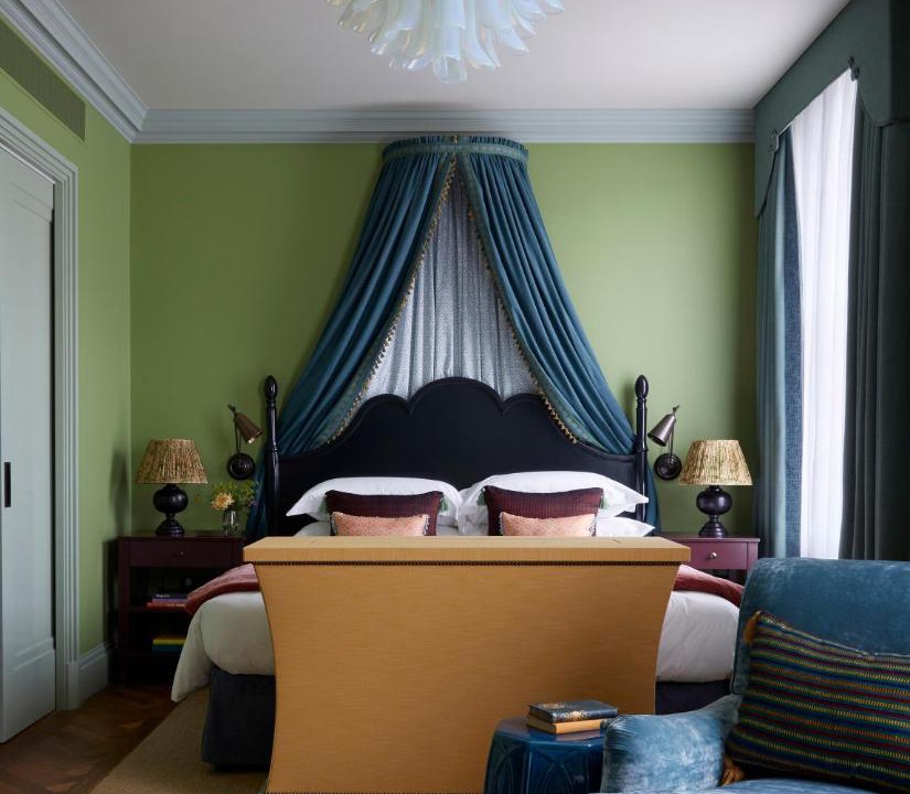 Photo of Livingroom in Brompton & Hans Town