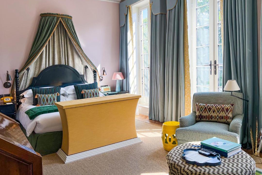 Photo of Others in Brompton & Hans Town