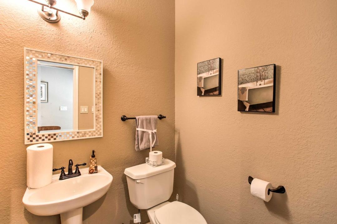 Photo of Bathroom in Marshall