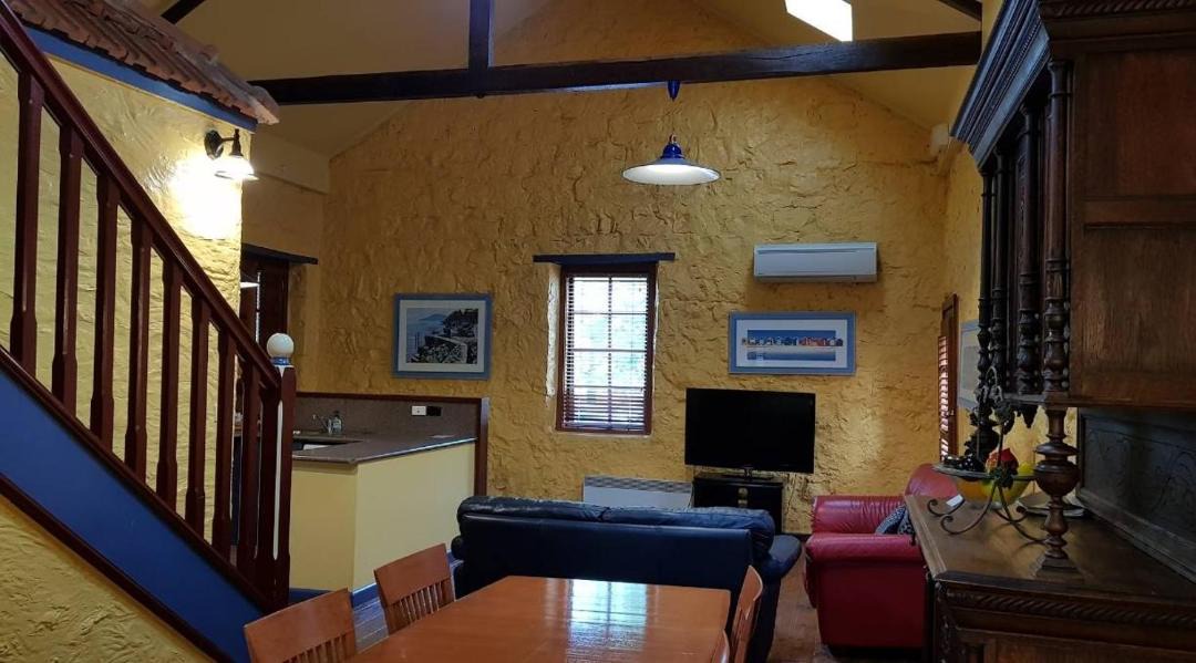 Photo of Others in Camperdown