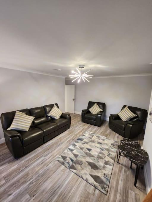 Photo of Others in Luton