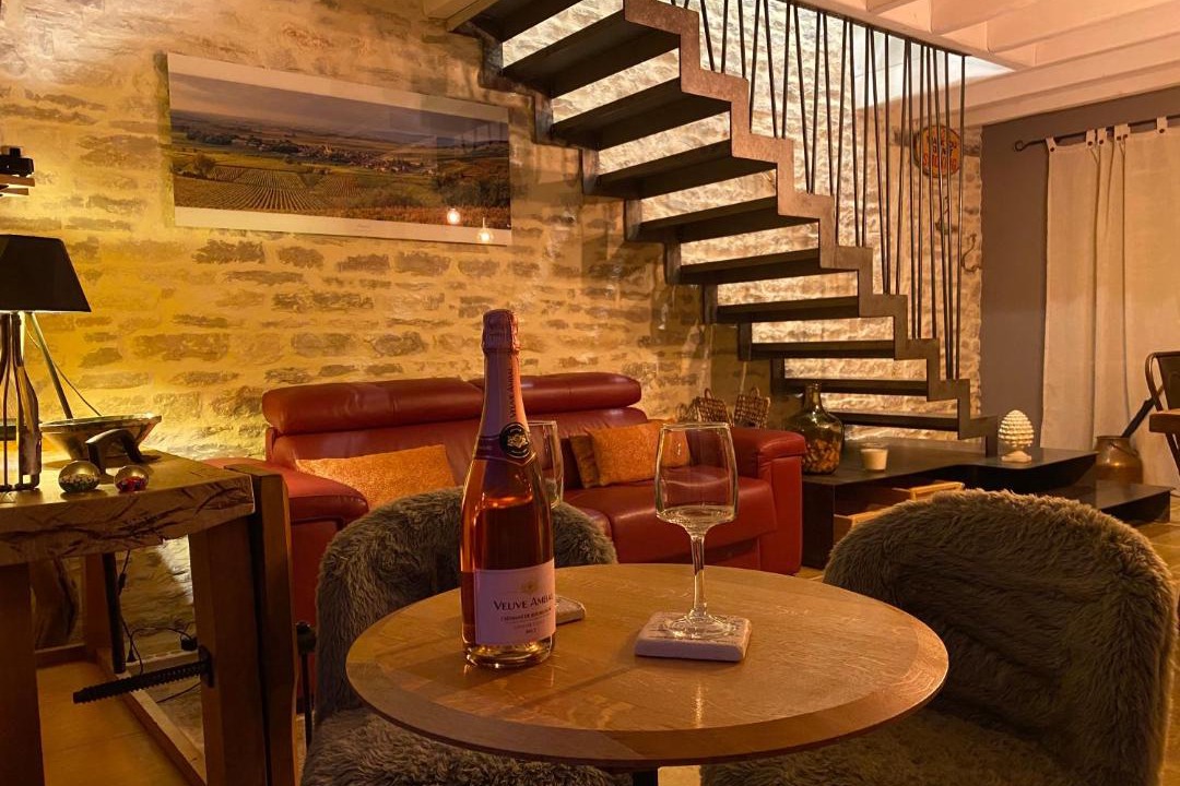 Photo of Livingroom in Pommard