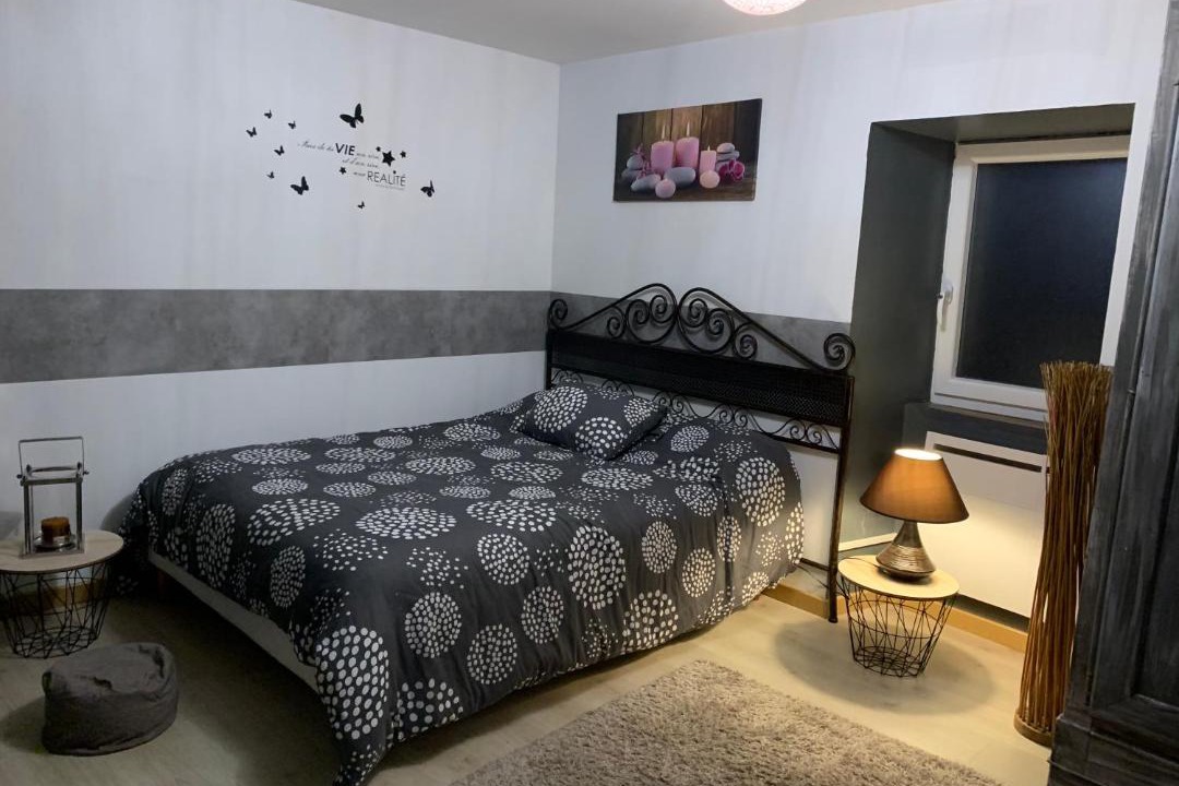 Photo of Bedroom in Gond-Pontouvre