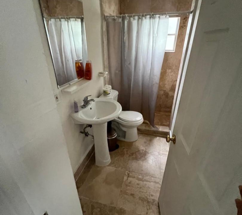 Photo of Livingroom in Midtown