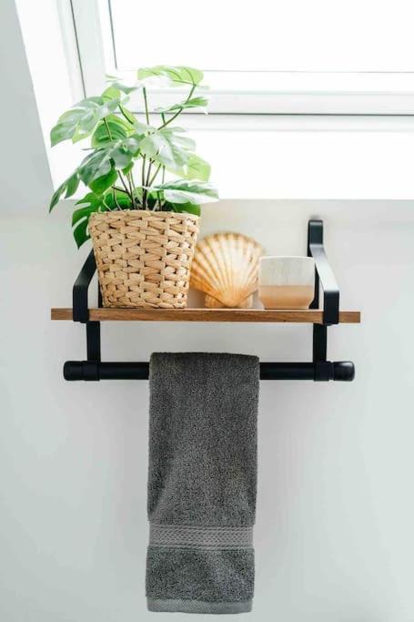 Photo of Others in Shoscombe