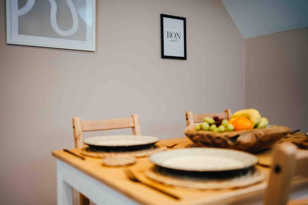 Photo of Livingroom in Shoscombe