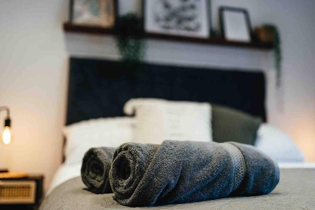 Photo of Bedroom in Shoscombe