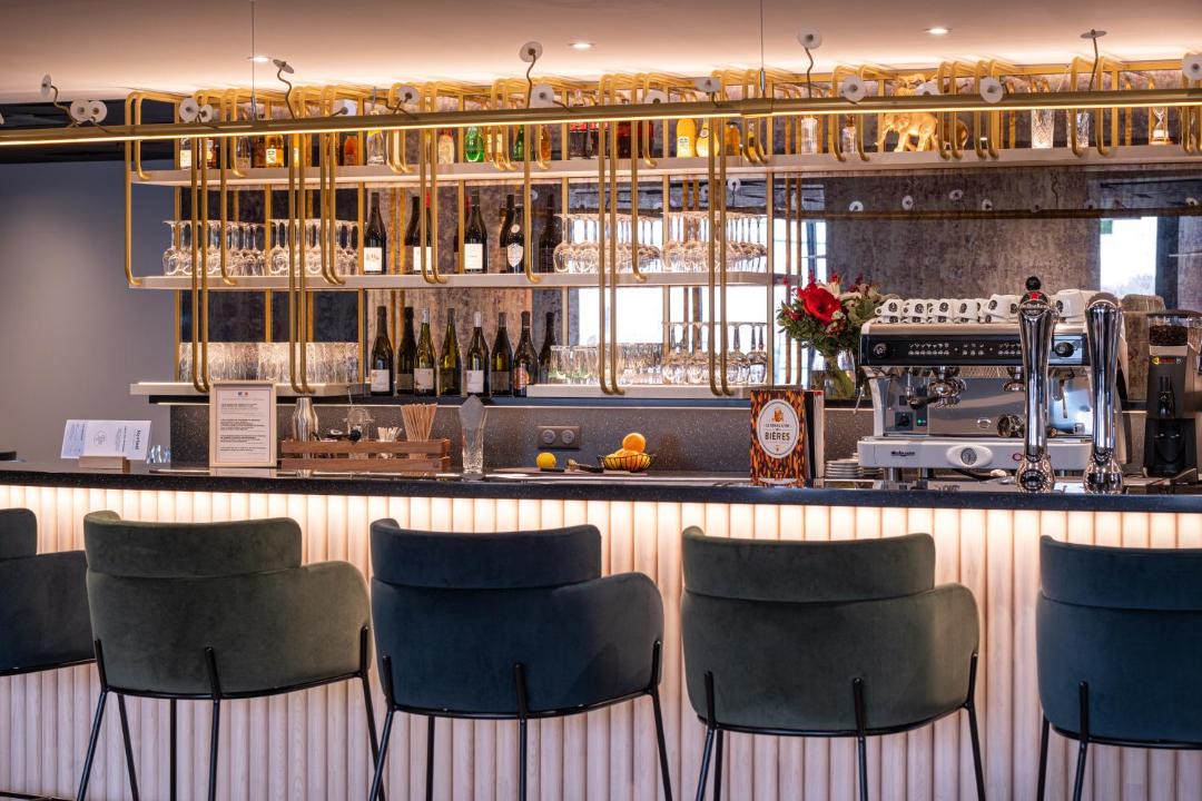 Photo of Others in Ballan-Mire