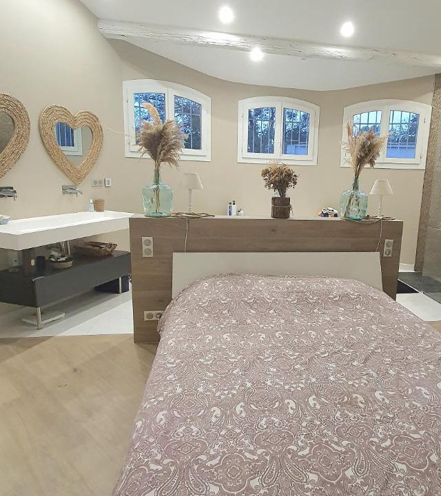 Photo of Bedroom in Quartier des Espesses