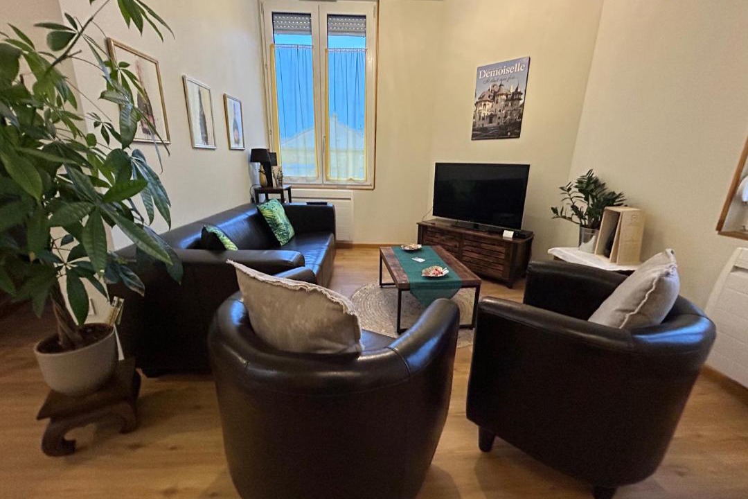 Photo of Livingroom in Ay