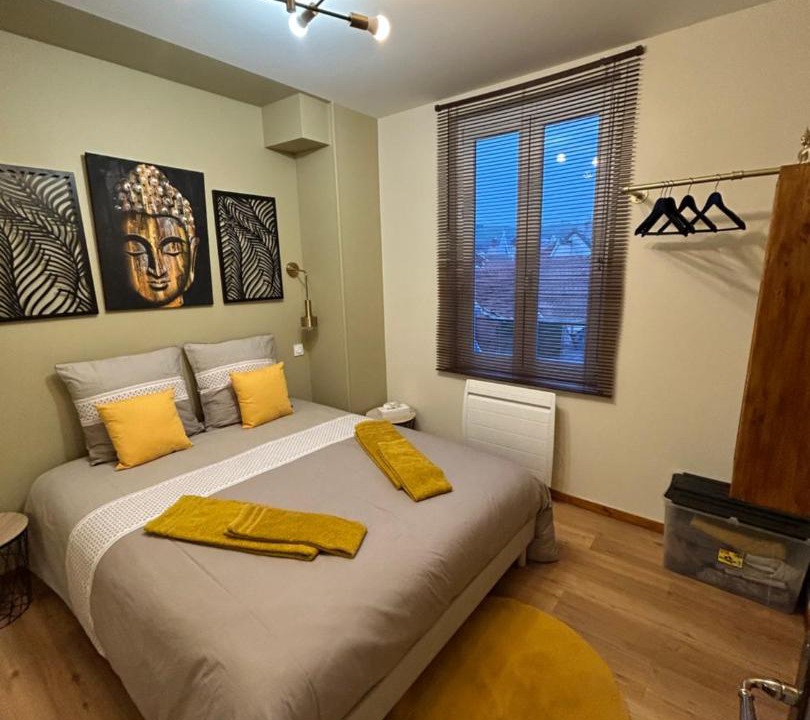 Photo of Bedroom in Ay