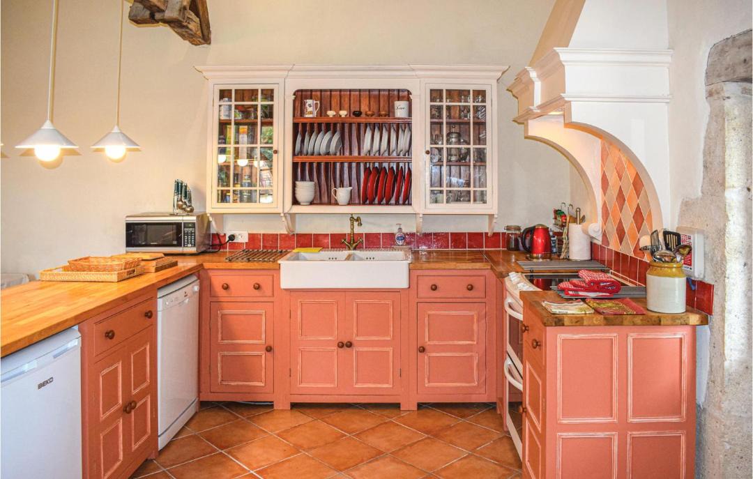 Photo of Kitchen in Bon-Encontre