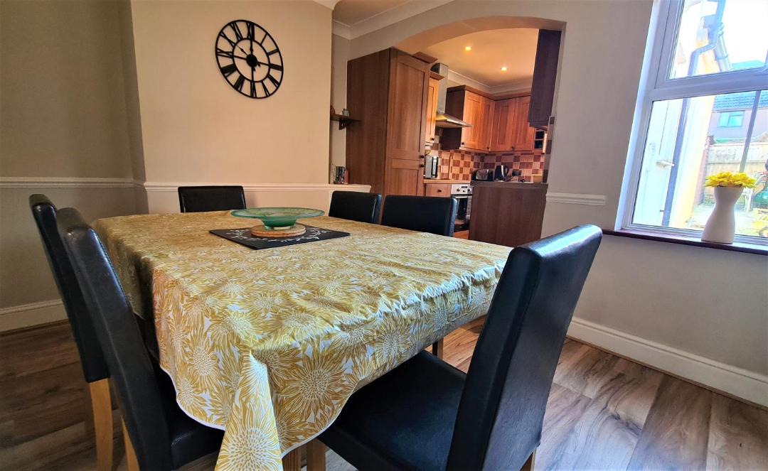 Photo of Kitchen in Rayleigh