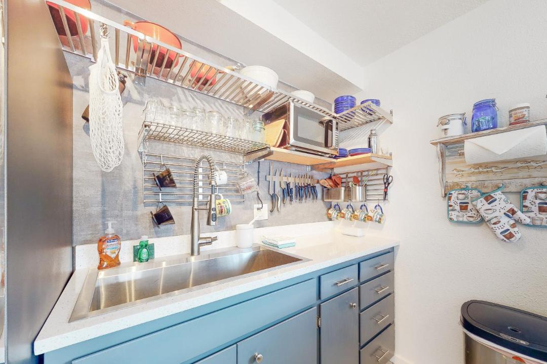 Photo of Kitchen in Winchester Bay