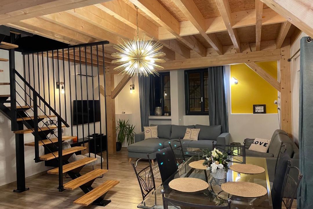 Photo of Livingroom in Colombey-les-deux-Eglises