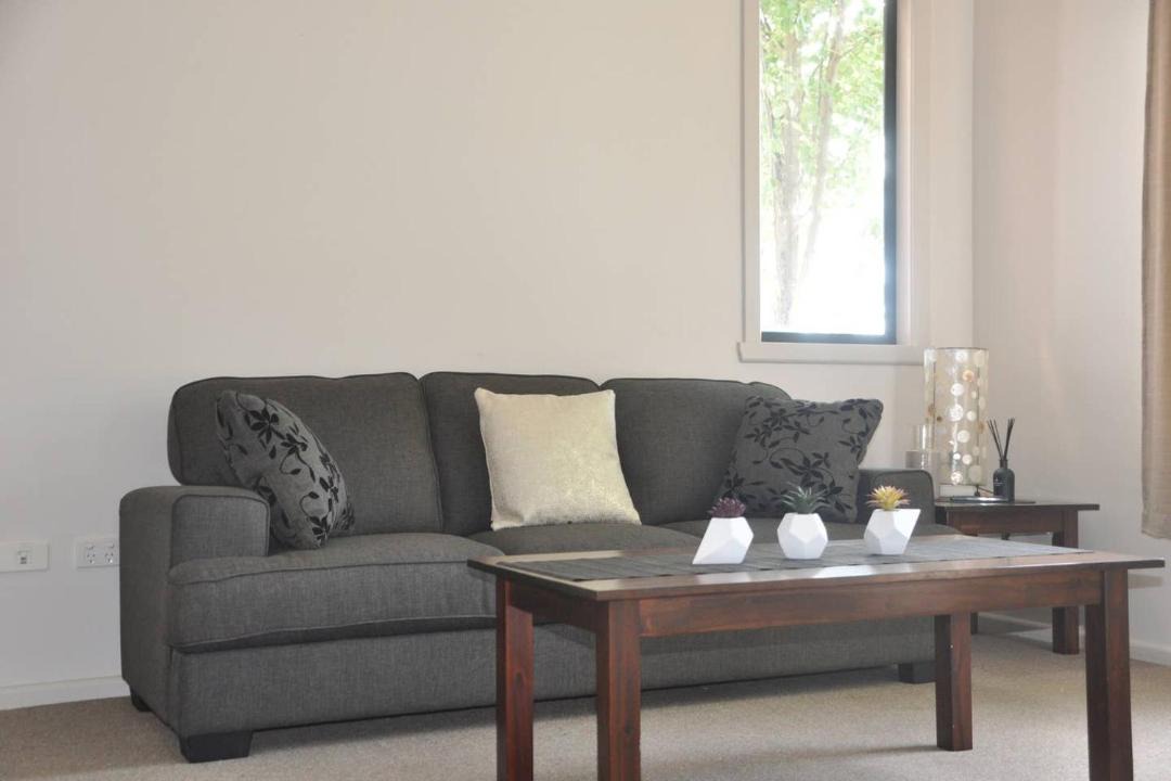 Photo of Livingroom in Canadian