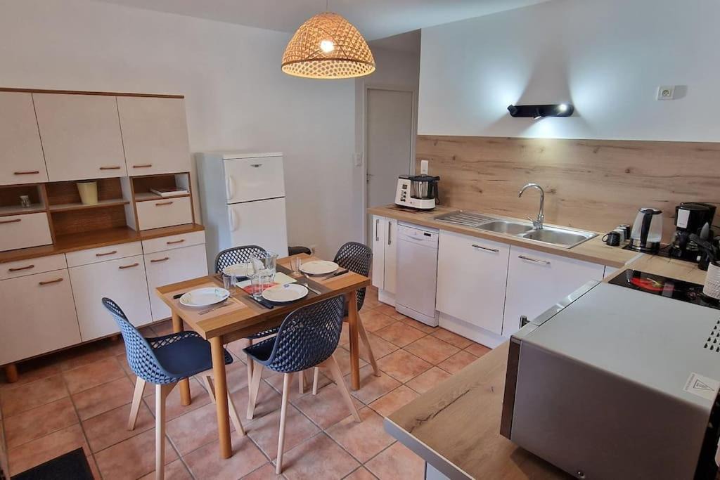 Photo of Kitchen in Allan