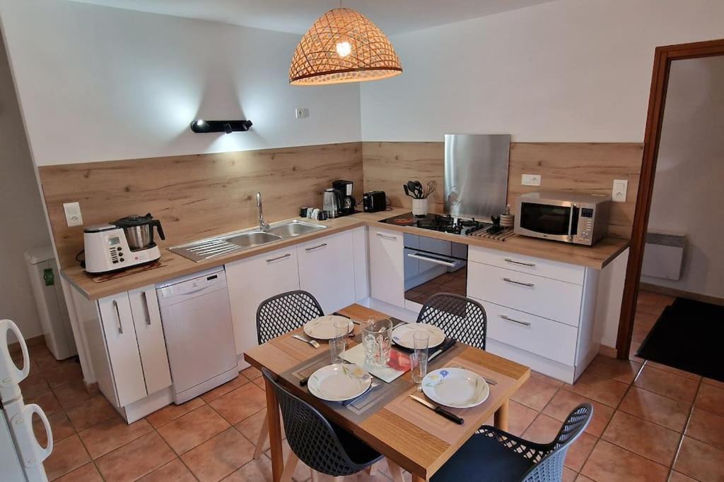 Photo of Kitchen in Allan