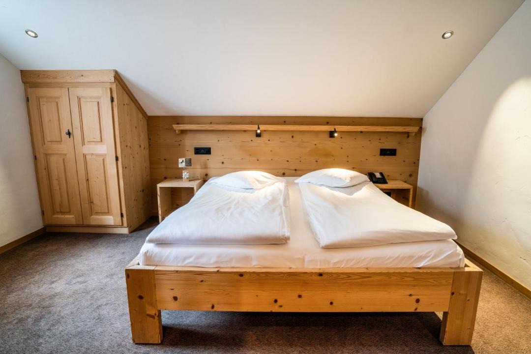 Photo of Bedroom in Zweisimmen Nr Gstaad
