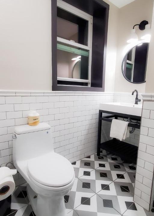 Photo of Others in Lower Nob Hill