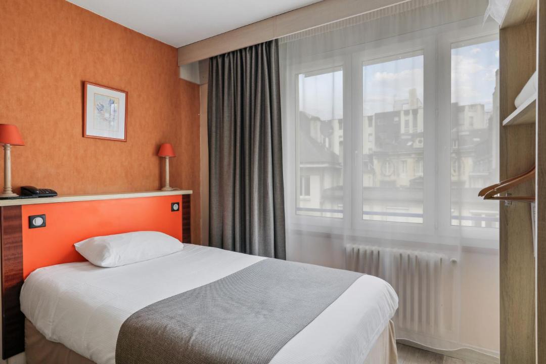 Photo of Bedroom in Quartier Vieux Marche-Cathedrale