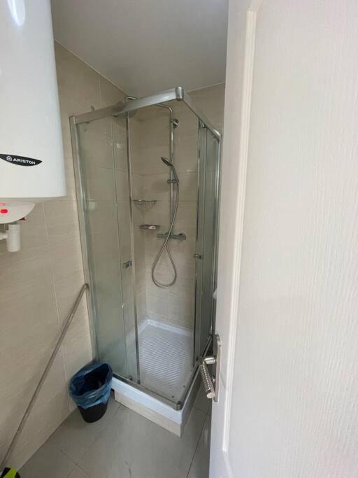Photo of Bathroom in Sarcelles