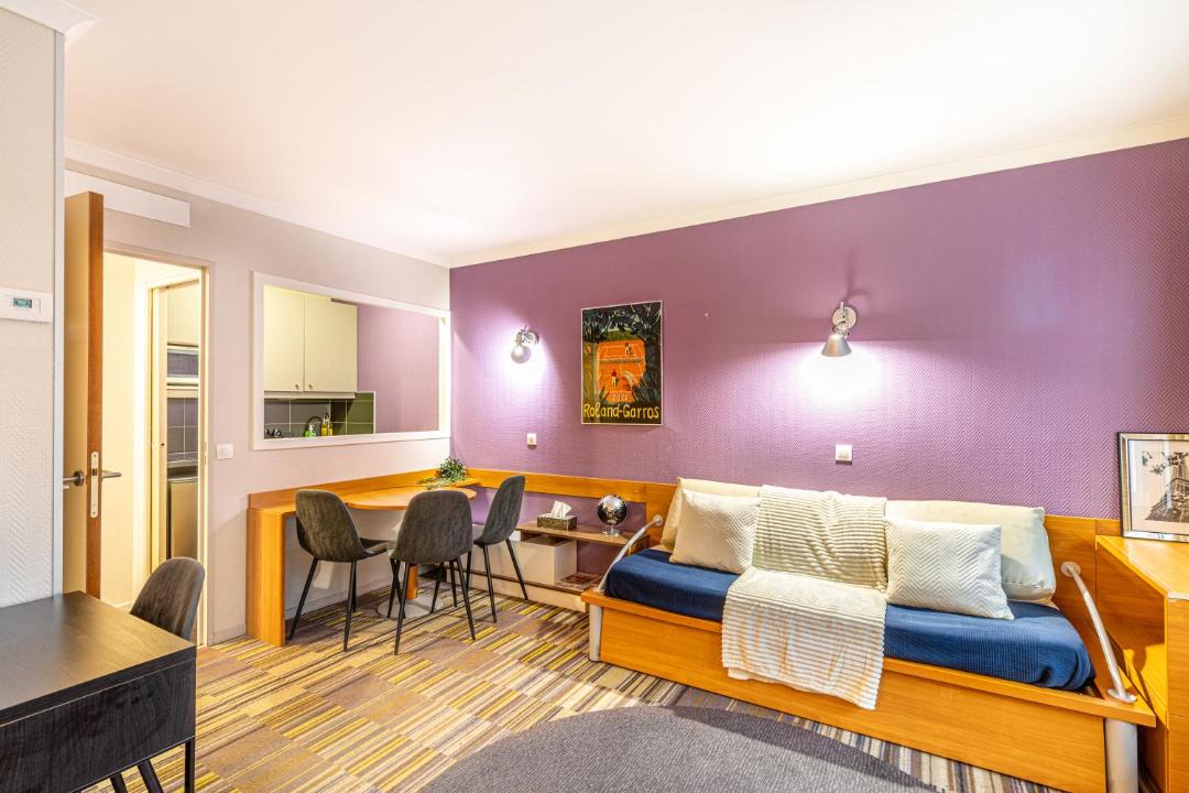 Photo of Bedroom in Issy-les-Moulineaux
