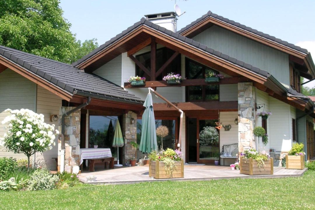 Photo of Buildings in Verrens-Arvey