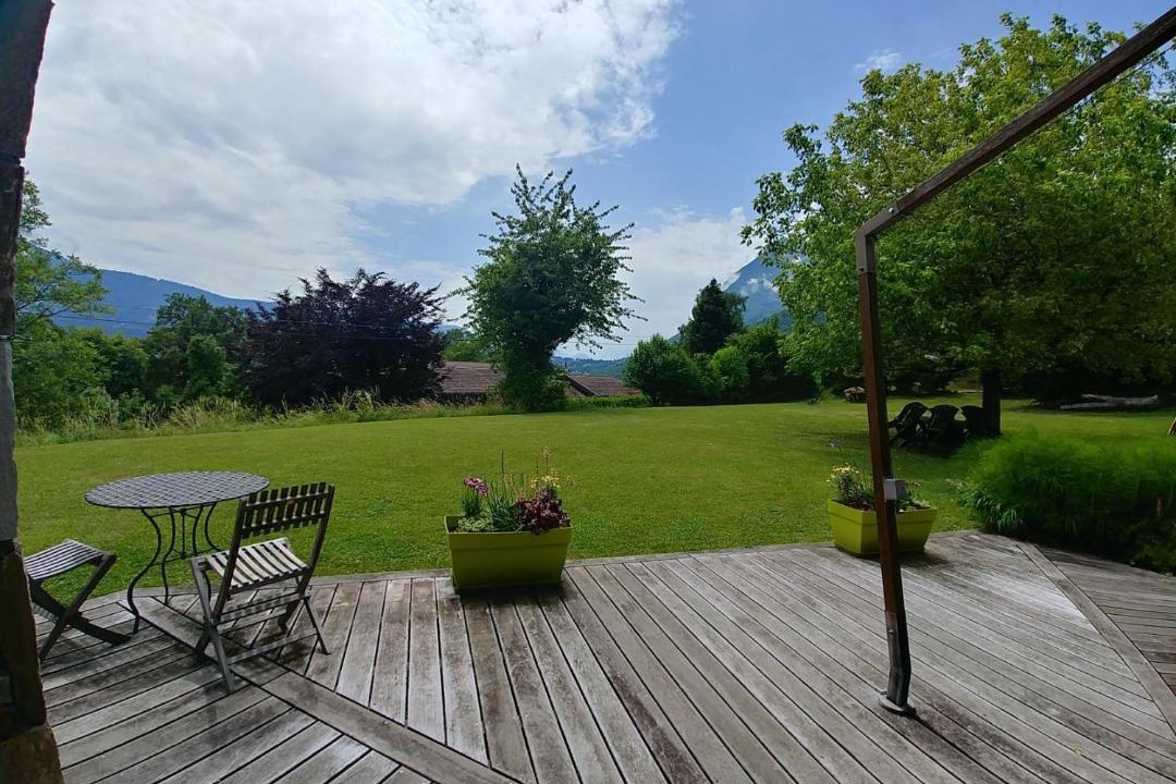 Photo of Others in Verrens-Arvey