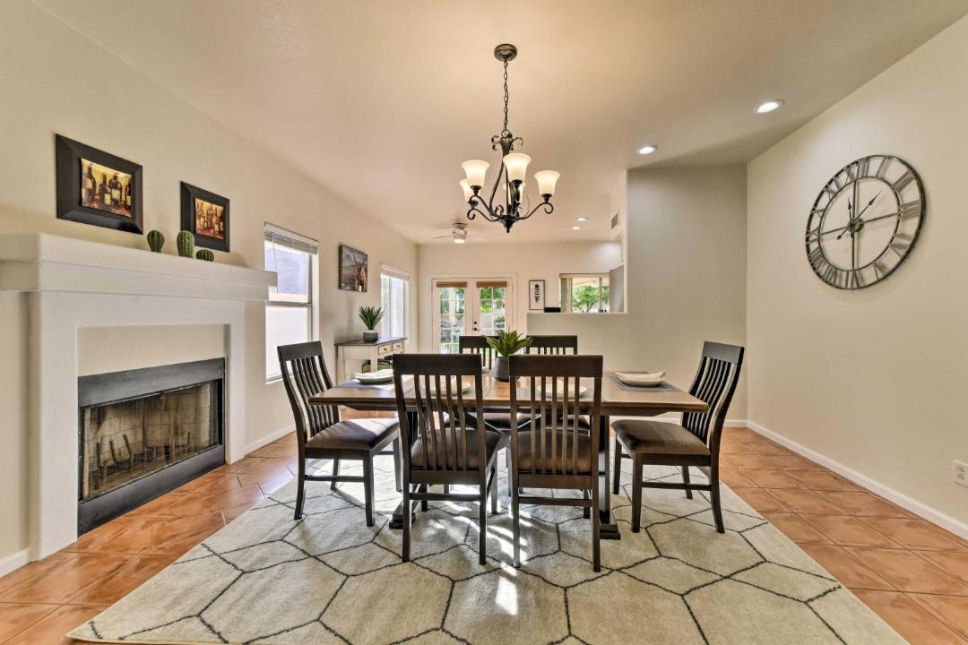 Photo of Livingroom in Gilbert