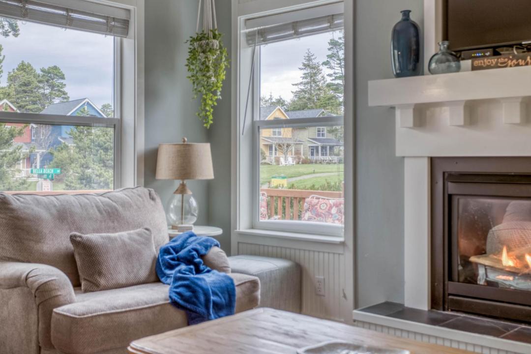 Photo of Livingroom in Lincoln Beach