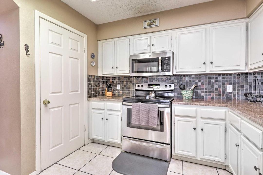 Photo of Kitchen in Point Venture