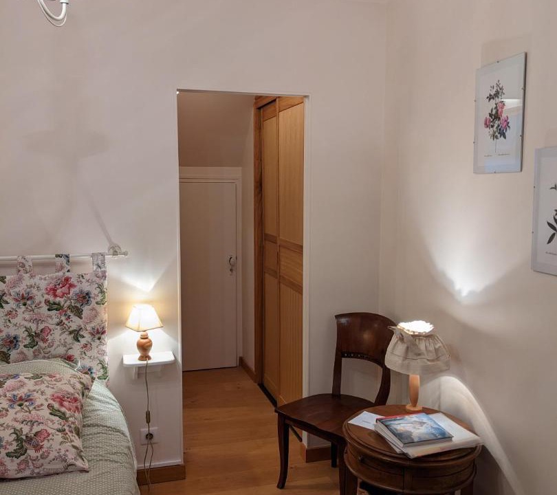 Photo of Bedroom in Saint-Loup-de-Naud