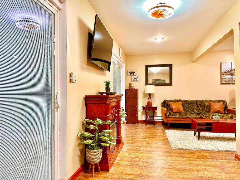 Photo of Others in Montague