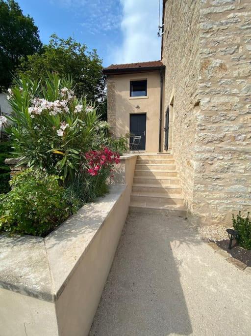 Photo of Buildings in Volnay