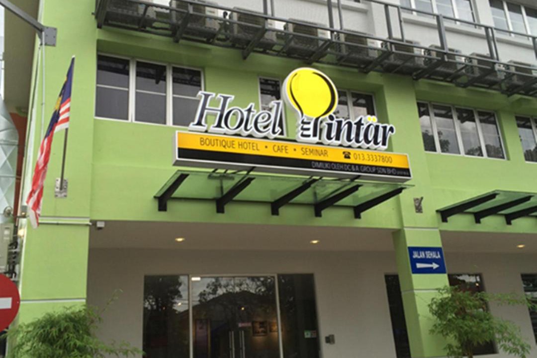 Photo of Buildings in Parit Raja