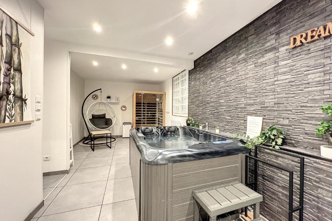 Photo of Others in Downtown