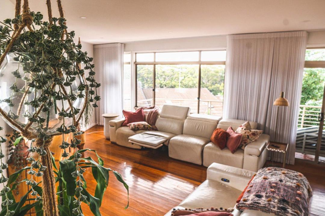 Photo of Livingroom in Corlette